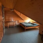 Pensión Forest House *