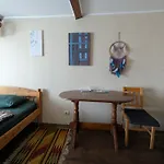 Pensión Forest House Yasinya