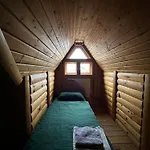 Forest House Yasinya