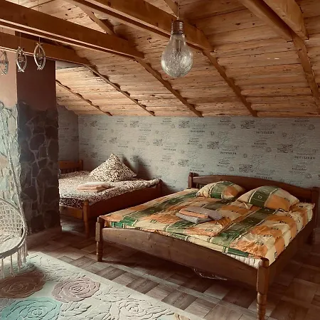 Guest house Forest House Yasinya