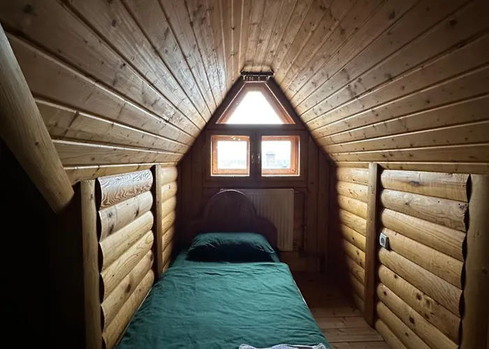 Forest House Jassinja